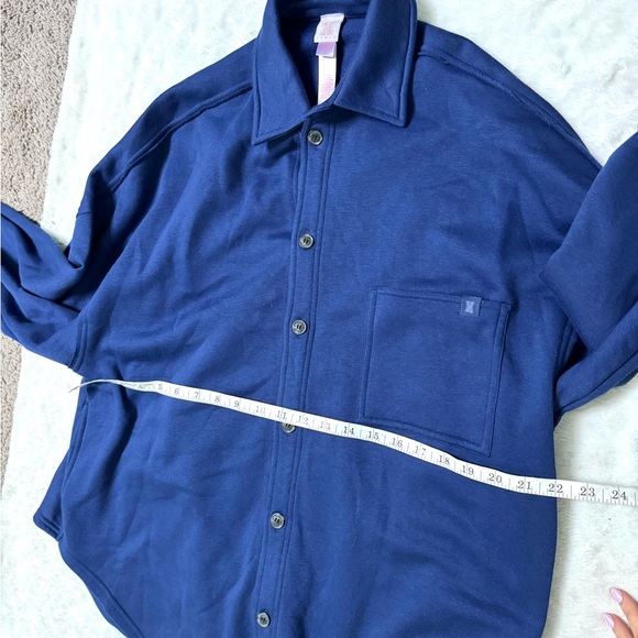 Savage X Fenty ESSENTIAL OVERSIZED BUTTON-UP SHIRT in Royal Blue - Picture 14 of 14
